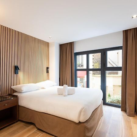 Les Suites Hcr Paříž Exteriér fotografie