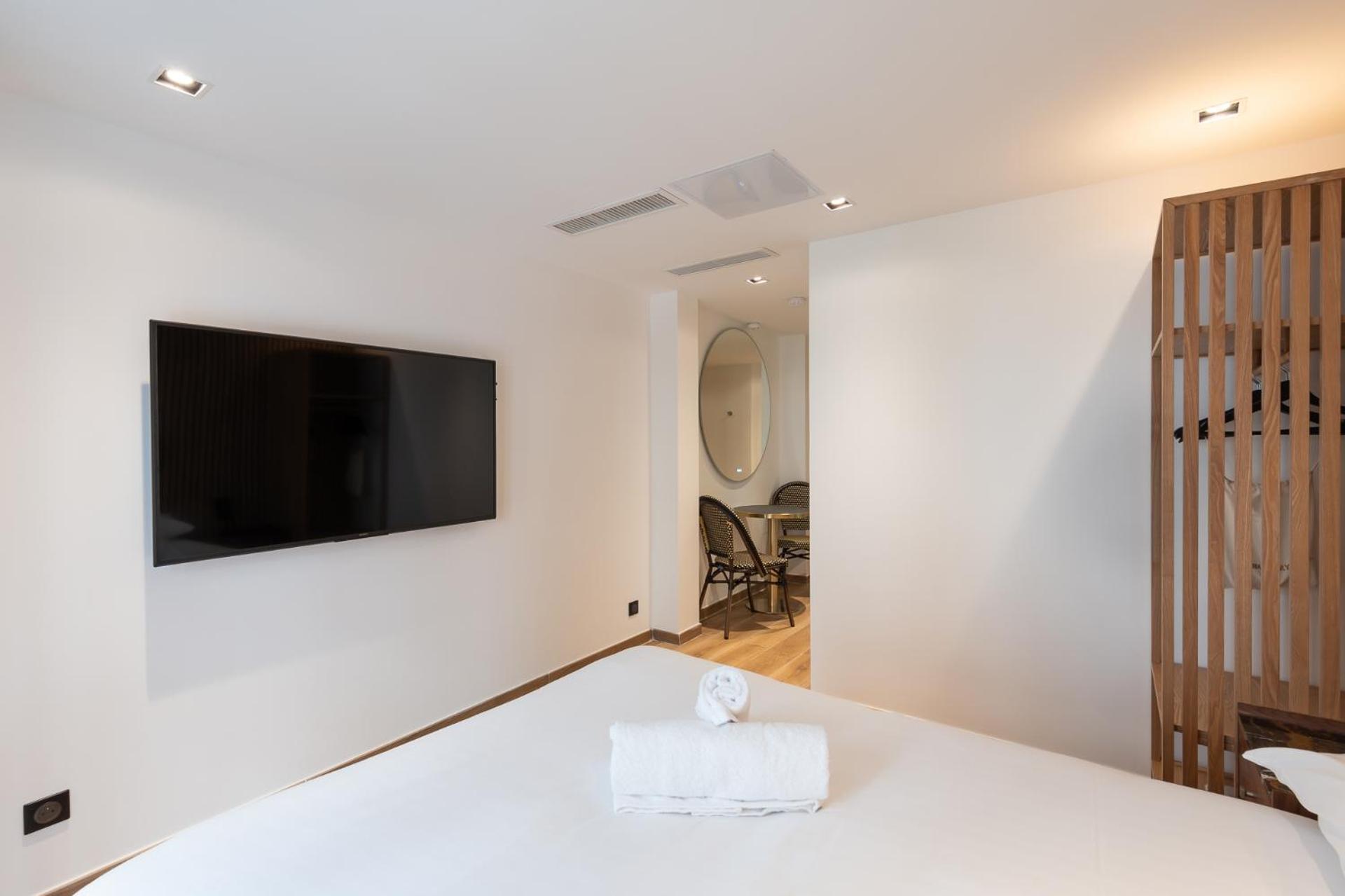 Les Suites Hcr Paříž Exteriér fotografie